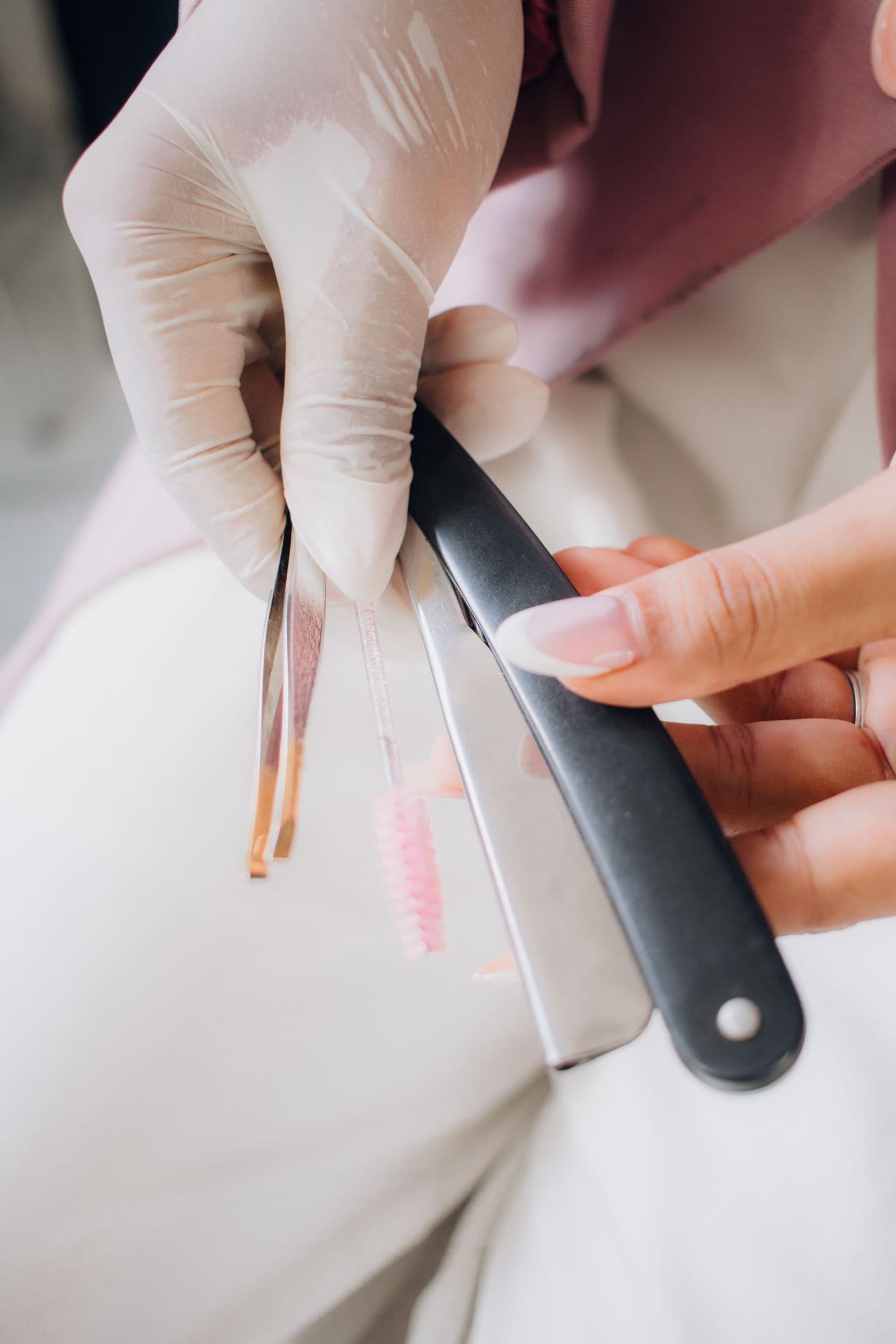 Dermaplaning